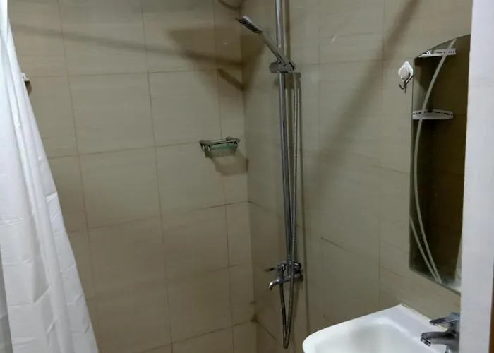 Appartement Len's Den 2 Entire Flat In Pasay Mall Of Manille